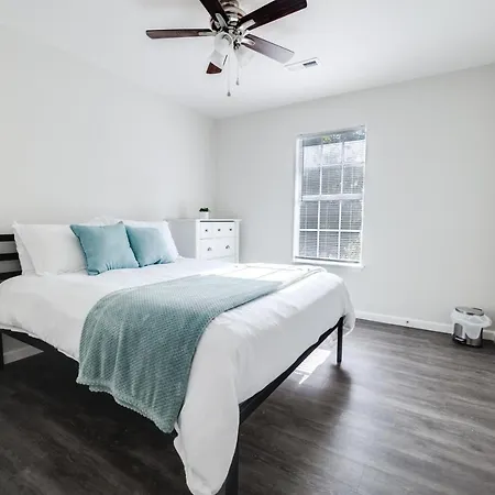 Trailside Townhouse - Close To Downtown & Bike Trails Bentonville Exterior photo